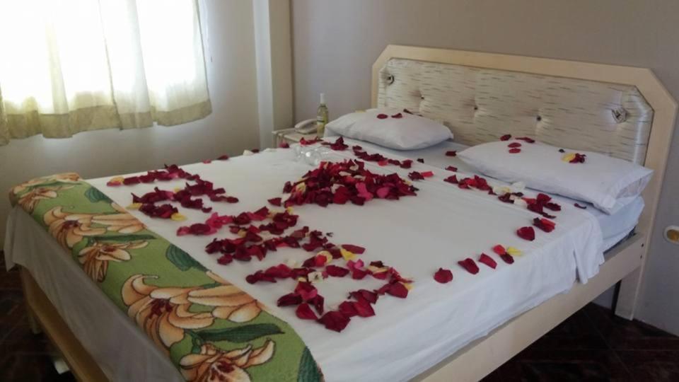 Hotel Arena Caliente ปลายาส ภายนอก รูปภาพ
